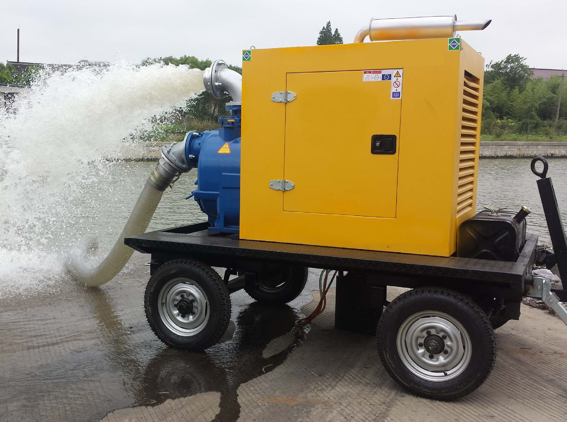 防洪抗旱搶險排澇泵車